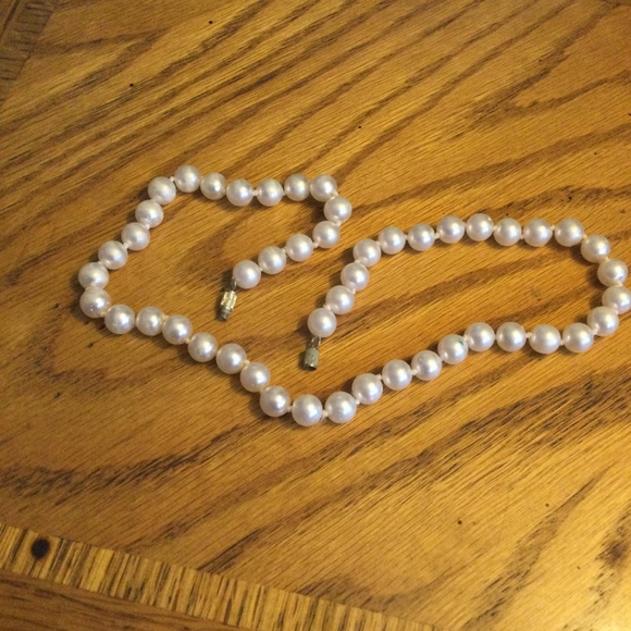 Vintage faux pearl necklace - Picture 2 of 2